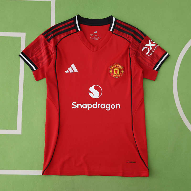 Manchester United Home Jersey 2025/26 - Women